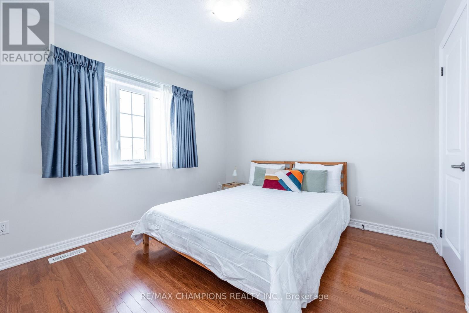 14 Naperton Drive, Brampton, Ontario  L6R 0Z5 - Photo 33 - W12741740