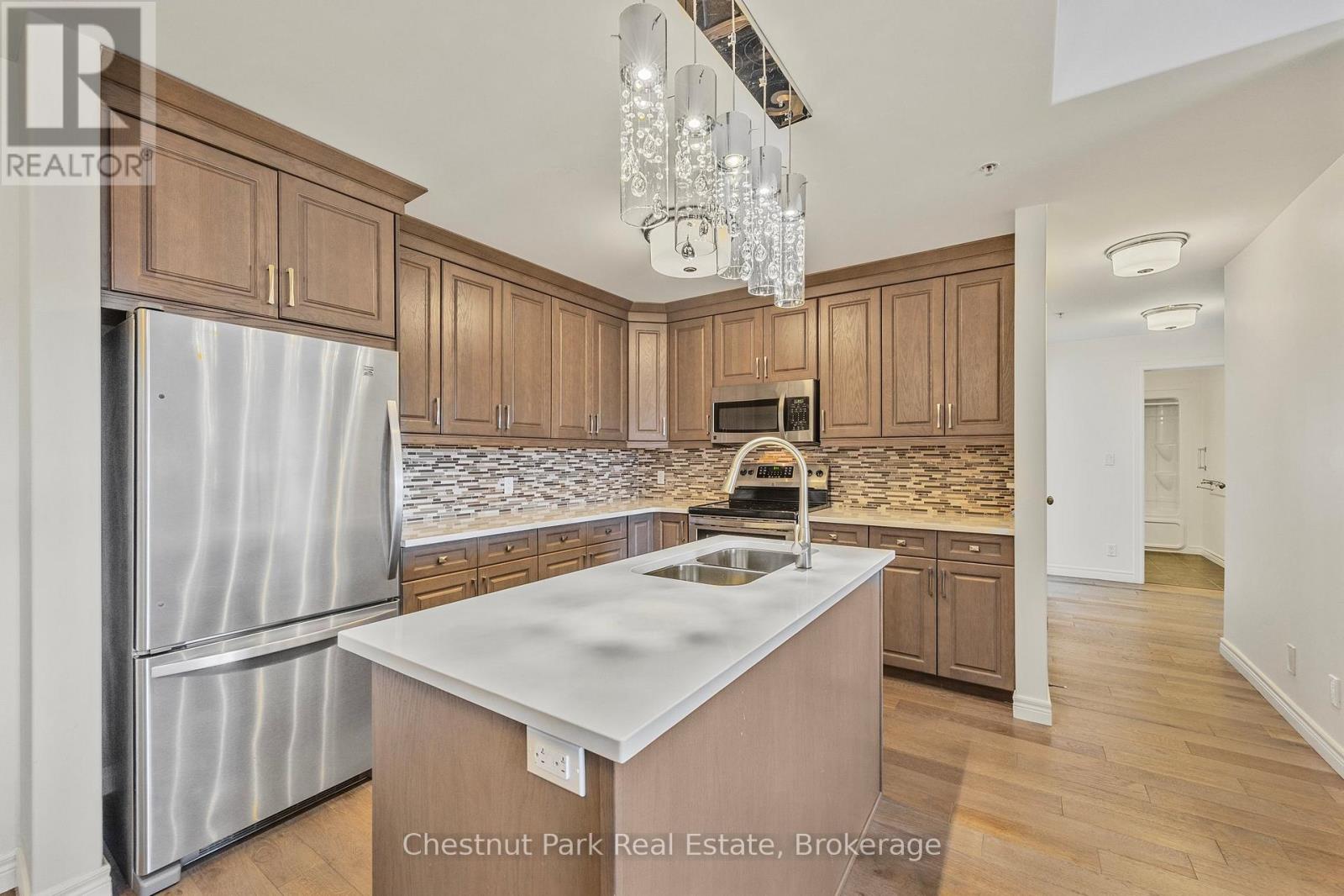 304 - 1 Chamberlain Crescent, Collingwood, Ontario  L9Y 0X7 - Photo 7 - S12742462