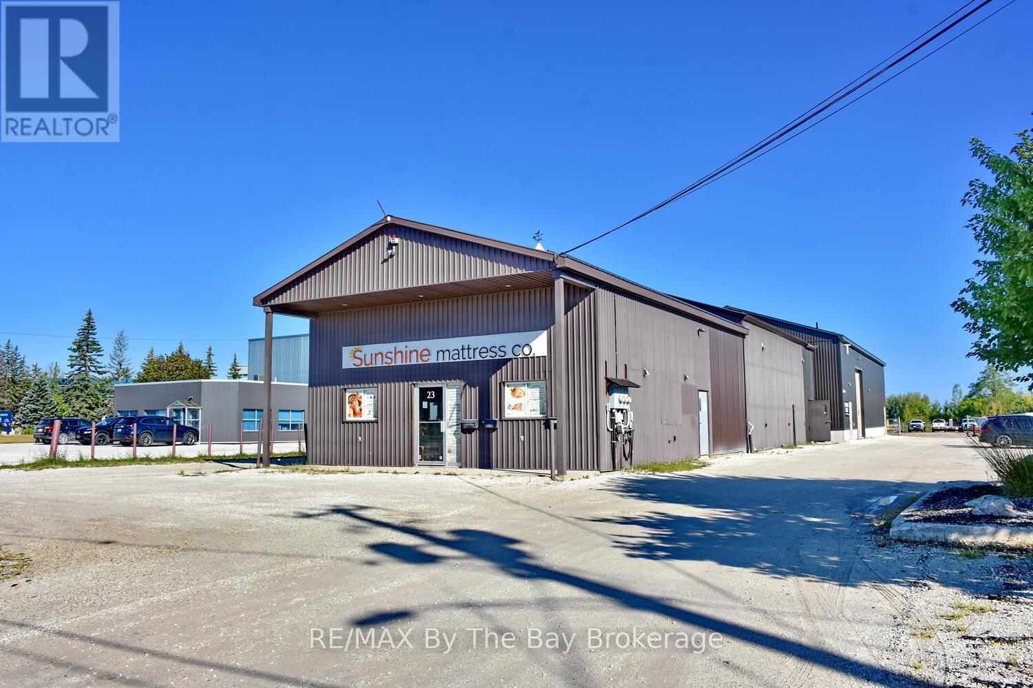 3 - 23 Stewart Road, Collingwood, Ontario  L9Y 4M7 - Photo 1 - S12742530