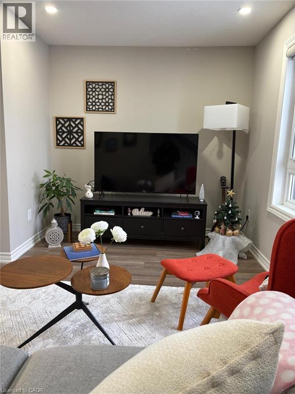 261 Chapel Hill Drive Unit# 45, Kitchener, Ontario  N2R 1N5 - Photo 37 - 40801738