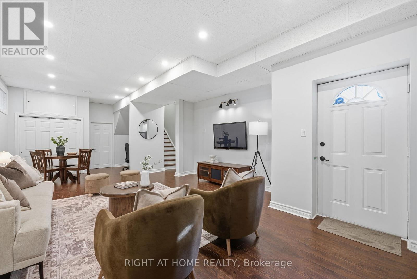 628 Marksbury Road, Pickering (West Shore), Ontario  L1W 2S8 - Photo 35 - E12742382