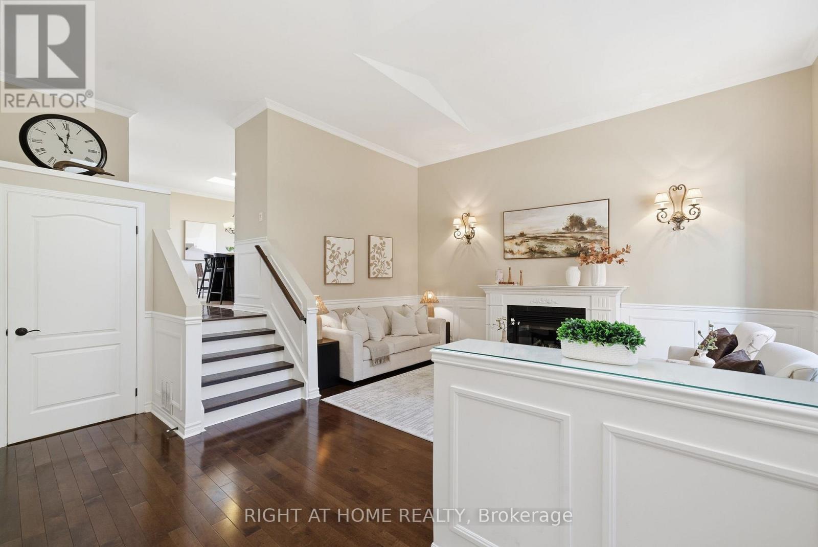 628 Marksbury Road, Pickering (West Shore), Ontario  L1W 2S8 - Photo 6 - E12742382