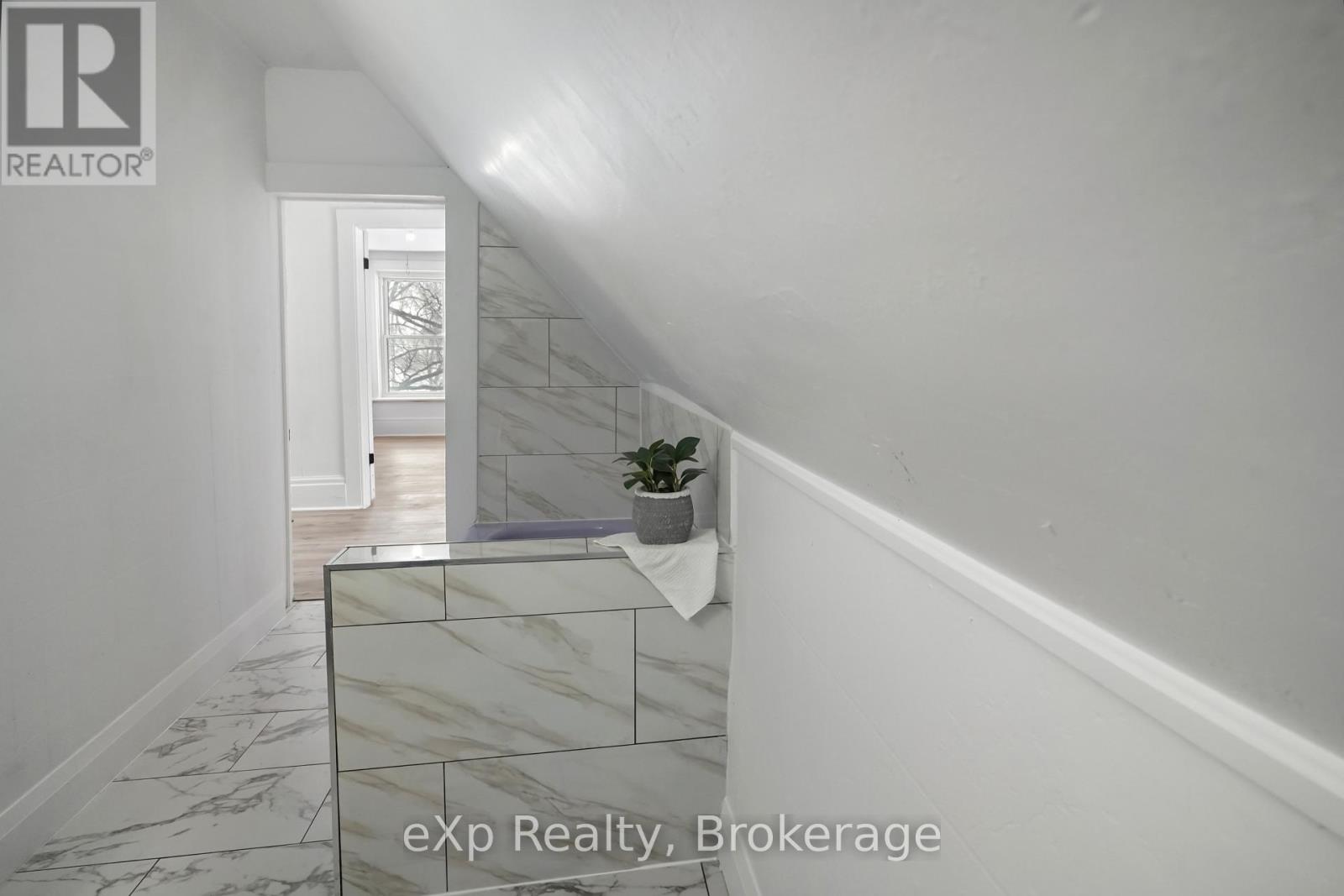 25 Ann Street S, Minto, Ontario  N0G 1M0 - Photo 33 - X12742442