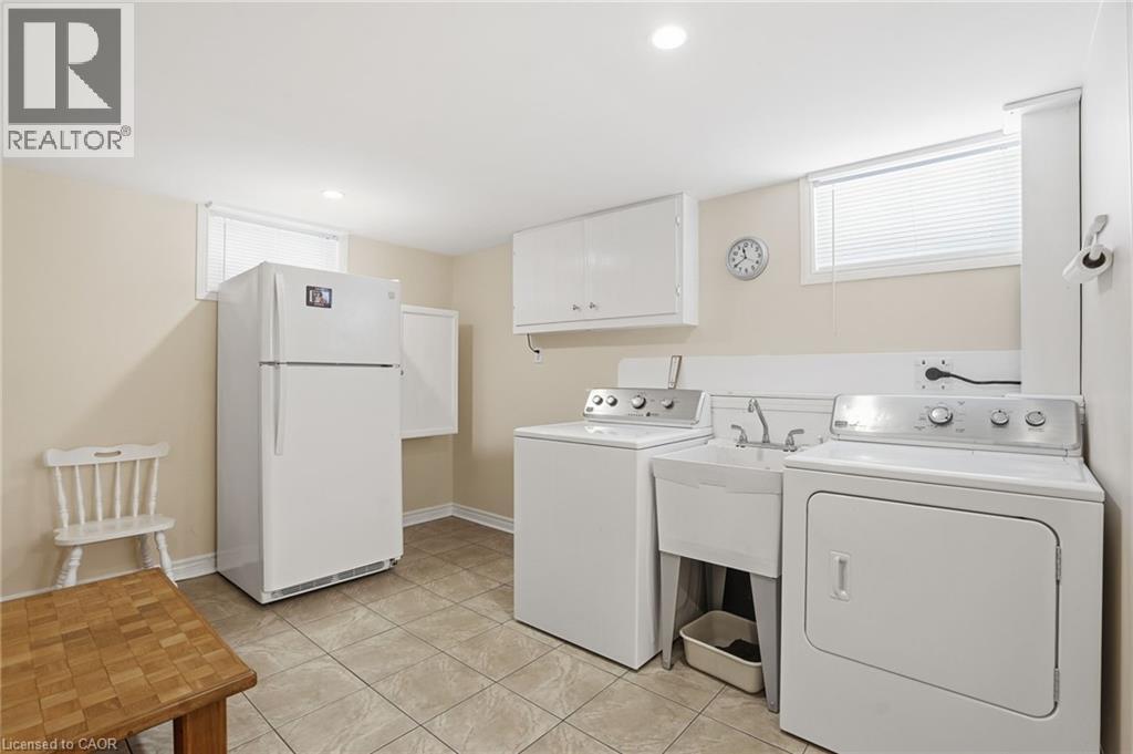 77 Jacobson Avenue, St. Catharines, Ontario  L2T 3A2 - Photo 15 - 40801880