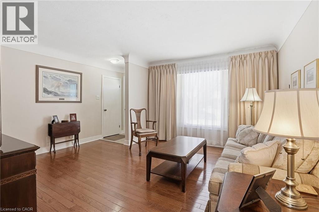 77 Jacobson Avenue, St. Catharines, Ontario  L2T 3A2 - Photo 7 - 40801880