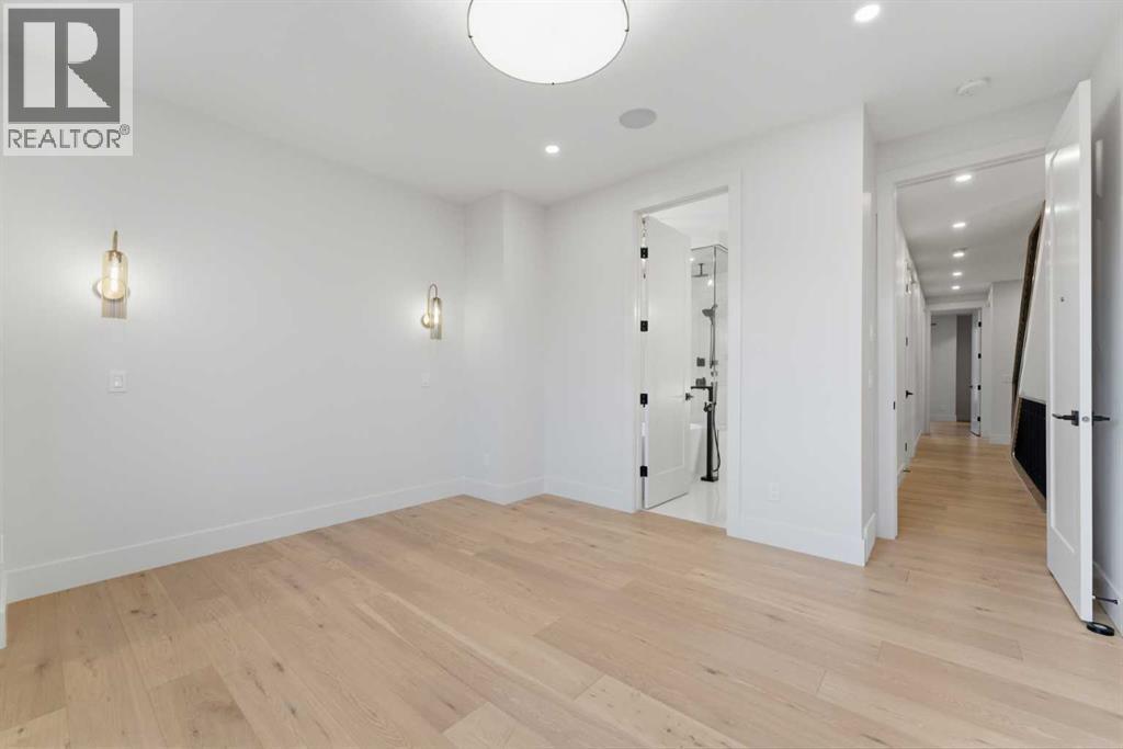 631 55 Avenue Sw, Calgary, Alberta  T2V 0G2 - Photo 18 - A2281003