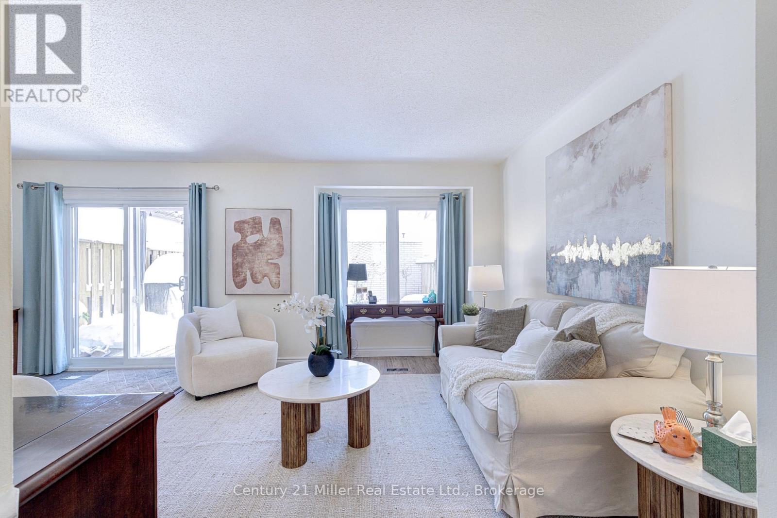 4 - 2258 Upper Middle Road, Burlington, Ontario  L7P 2Z9 - Photo 14 - W12742416