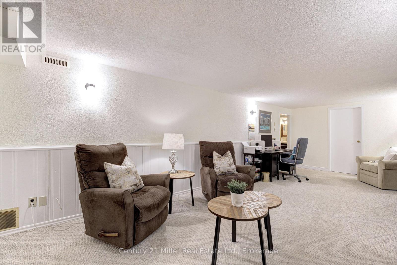 4 - 2258 Upper Middle Road, Burlington, Ontario  L7P 2Z9 - Photo 27 - W12742416