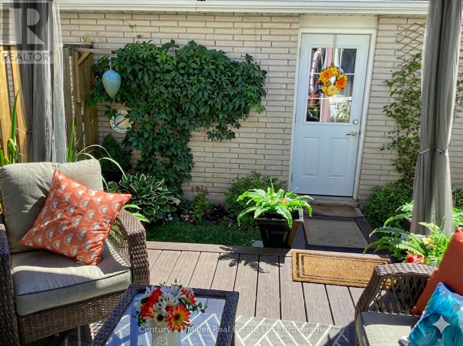 4 - 2258 Upper Middle Road, Burlington, Ontario  L7P 2Z9 - Photo 32 - W12742416