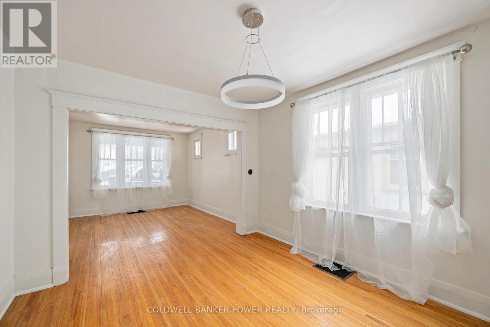 199 Emery Street E, London South, Ontario  N6C 2E3 - Photo 9 - X12742404