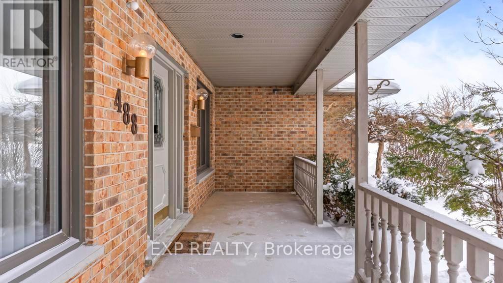 488 Sunnyside Crescent, London North, Ontario  N5X 3N7 - Photo 2 - X12742460
