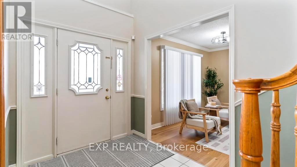 488 Sunnyside Crescent, London North, Ontario  N5X 3N7 - Photo 4 - X12742460