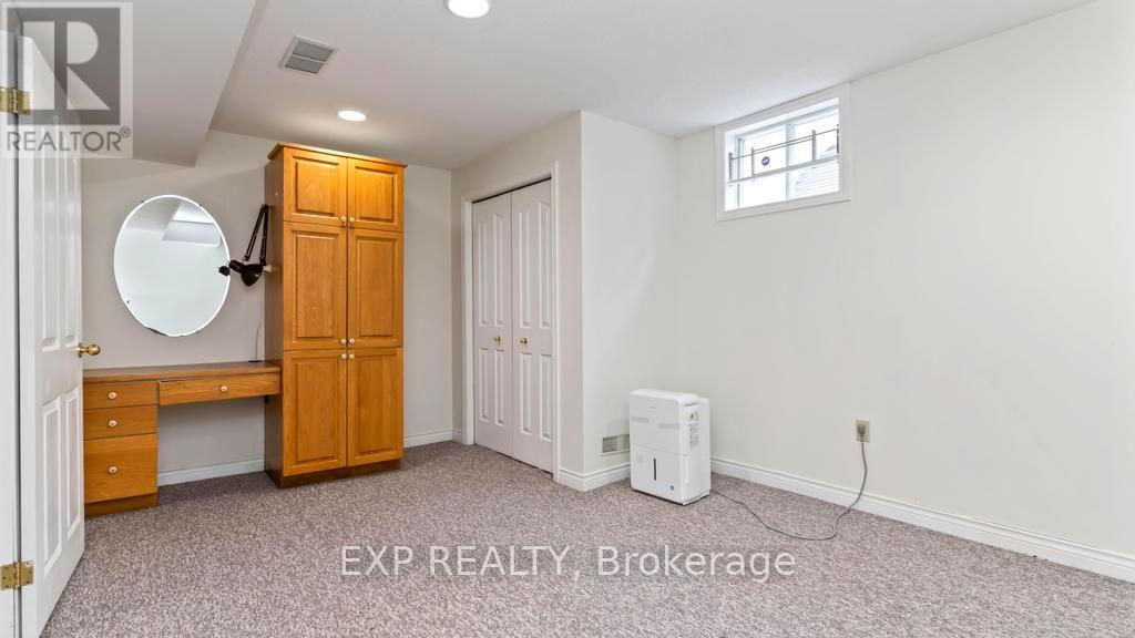 488 Sunnyside Crescent, London North, Ontario  N5X 3N7 - Photo 43 - X12742460