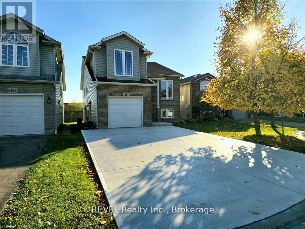 8414 Atack Court, Niagara Falls, Ontario  L2H 3N4 - Photo 2 - X12742290
