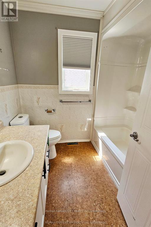 45 - 122 Bunting Road, St. Catharines, Ontario  L2P 3X7 - Photo 12 - X12742364