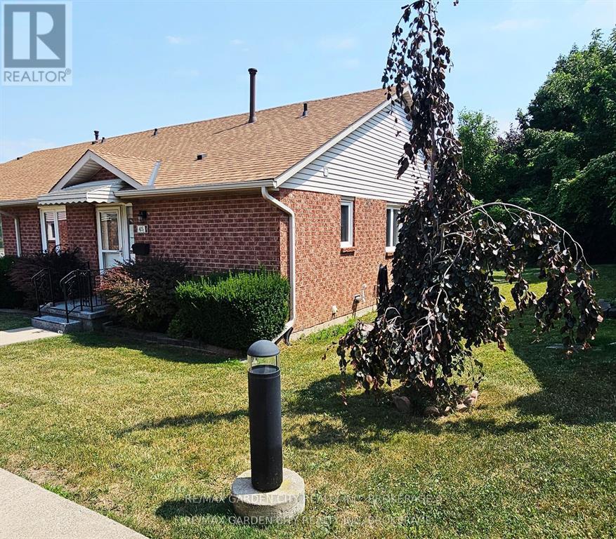 45 - 122 Bunting Road, St. Catharines, Ontario  L2P 3X7 - Photo 2 - X12742364