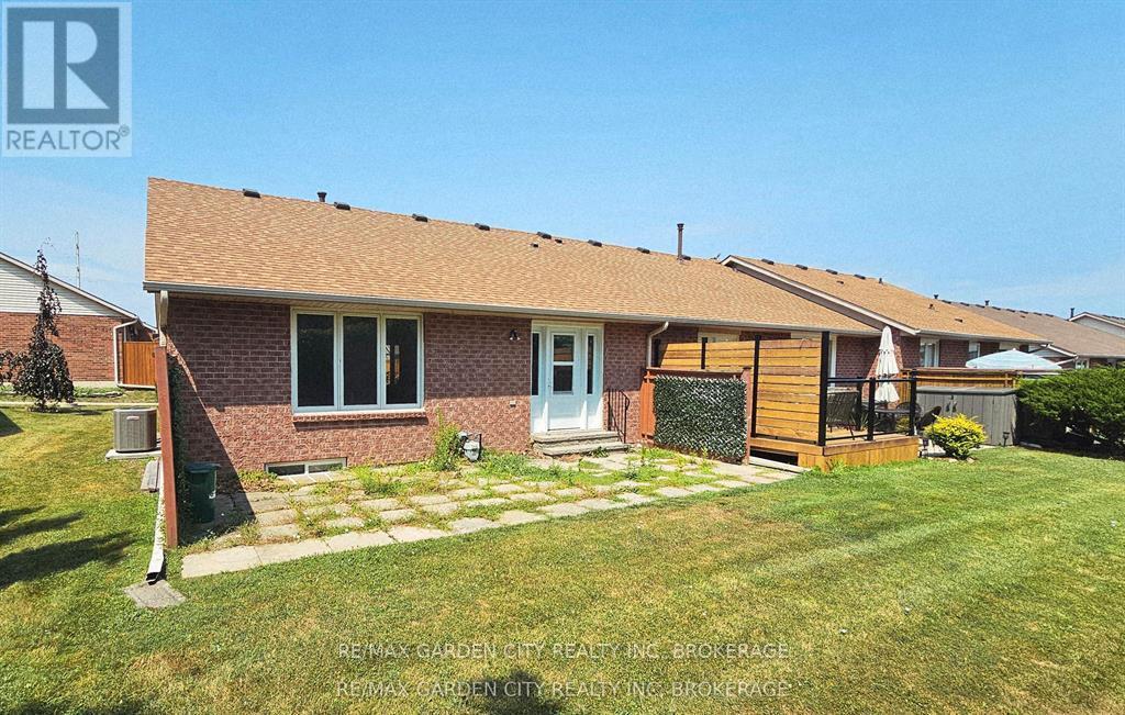 45 - 122 Bunting Road, St. Catharines, Ontario  L2P 3X7 - Photo 4 - X12742364