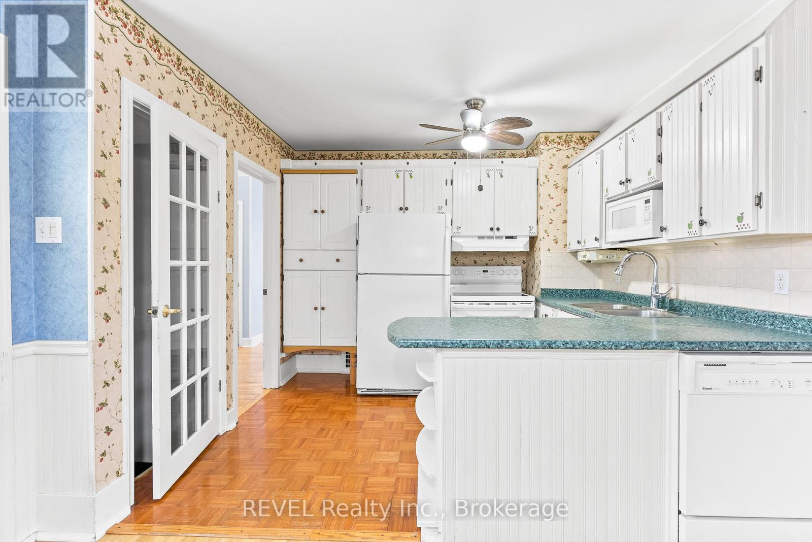 7962 Booth Street, Niagara Falls, Ontario  L2H 1E8 - Photo 10 - X12742410