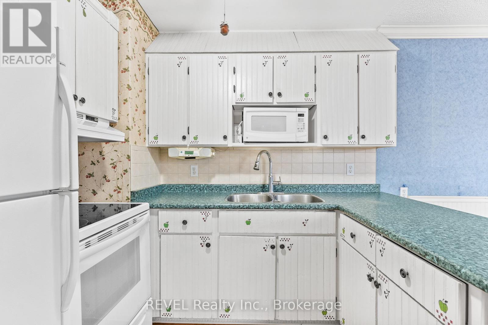 7962 Booth Street, Niagara Falls, Ontario  L2H 1E8 - Photo 11 - X12742410