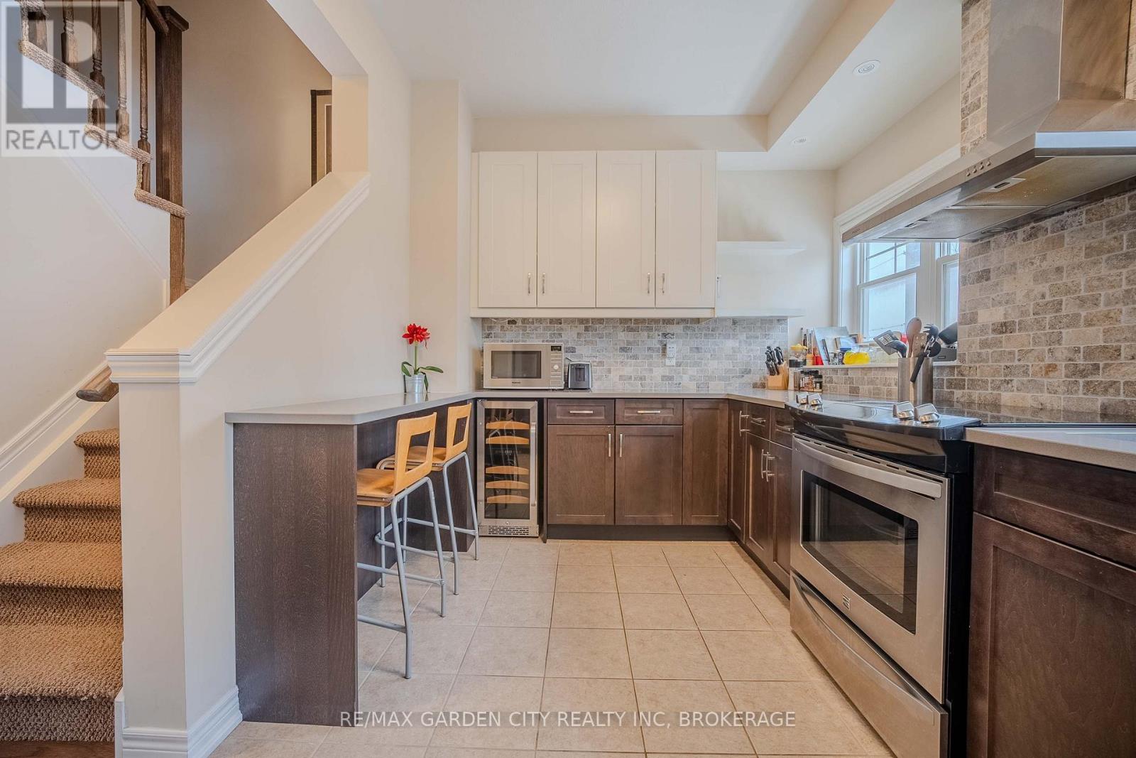 37 Durksen Drive, St. Catharines, Ontario  L2R 0A7 - Photo 10 - X12742412