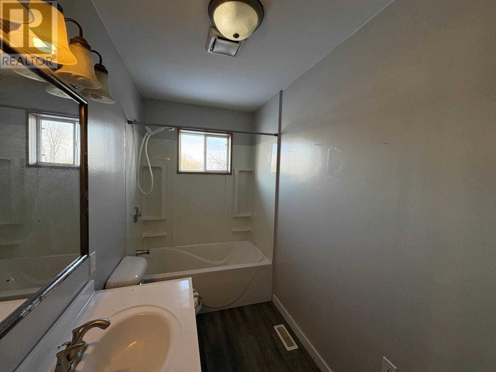 851-855 Hwy 11, Pinewood, Ontario  P0W 1K0 - Photo 7 - TB2600146