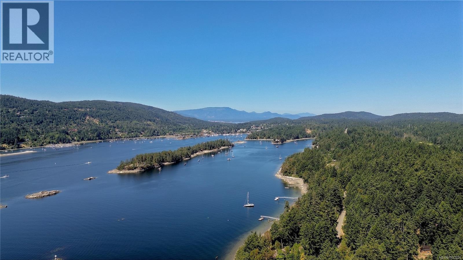 240 Old Scott Rd, Salt Spring, British Columbia