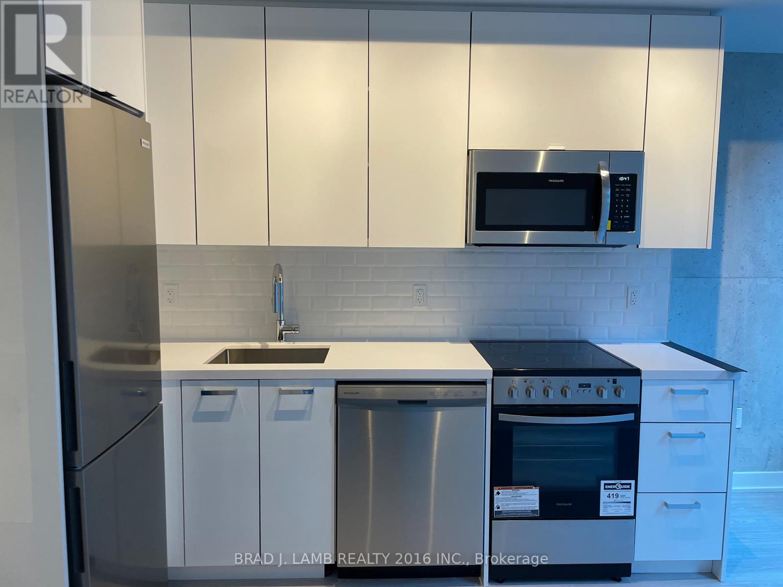 908 - 284 King Street, Toronto, Ontario  M5A 1K4 - Photo 3 - C12742246