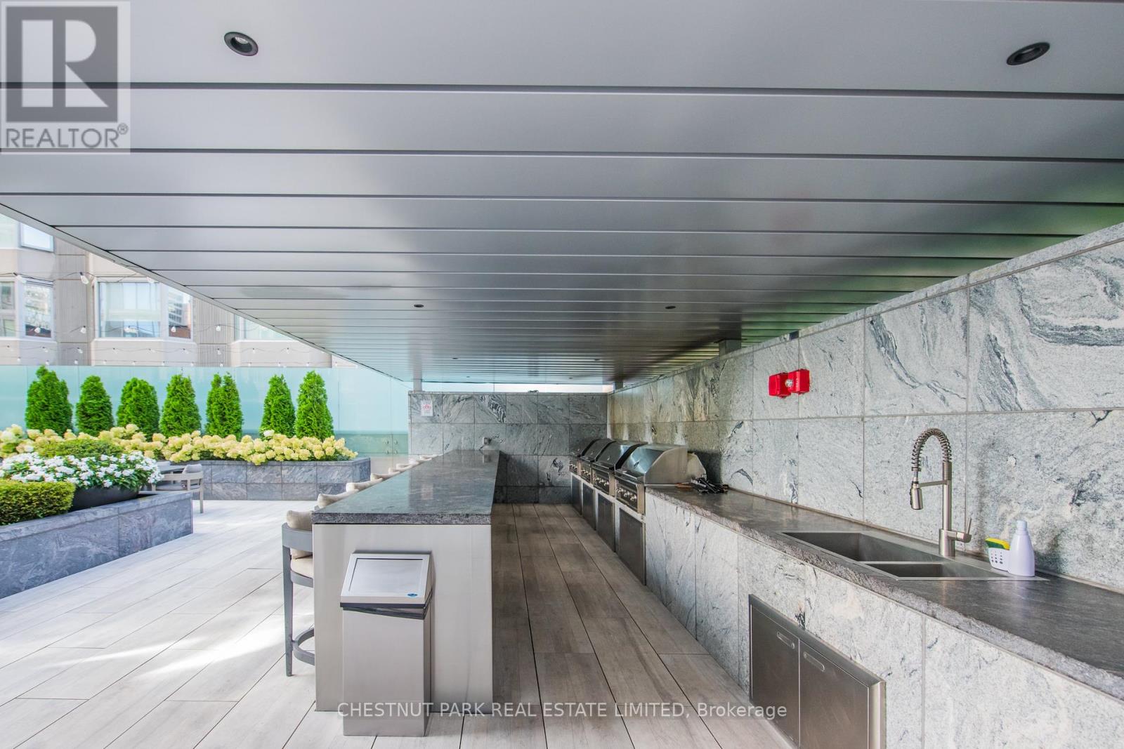 2703 - 200 Cumberland Street, Toronto, Ontario  M5R 0B7 - Photo 32 - C12742274