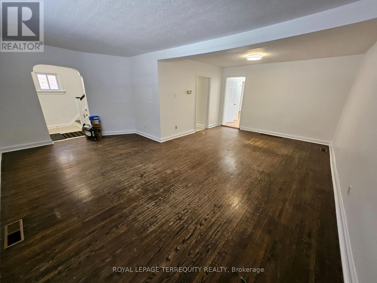 557 Lawrence Avenue W, Toronto, Ontario  M6A 1A5 - Photo 22 - C12742314