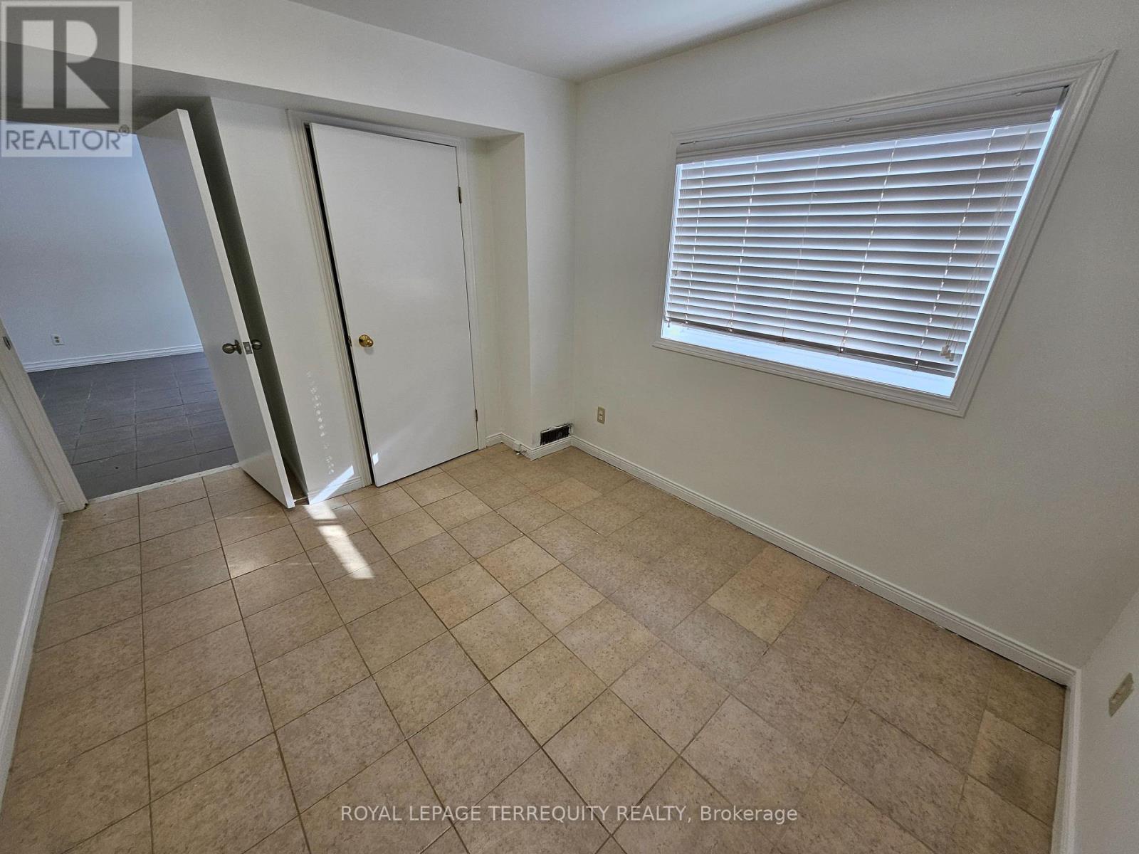 557 Lawrence Avenue W, Toronto, Ontario  M6A 1A5 - Photo 28 - C12742314