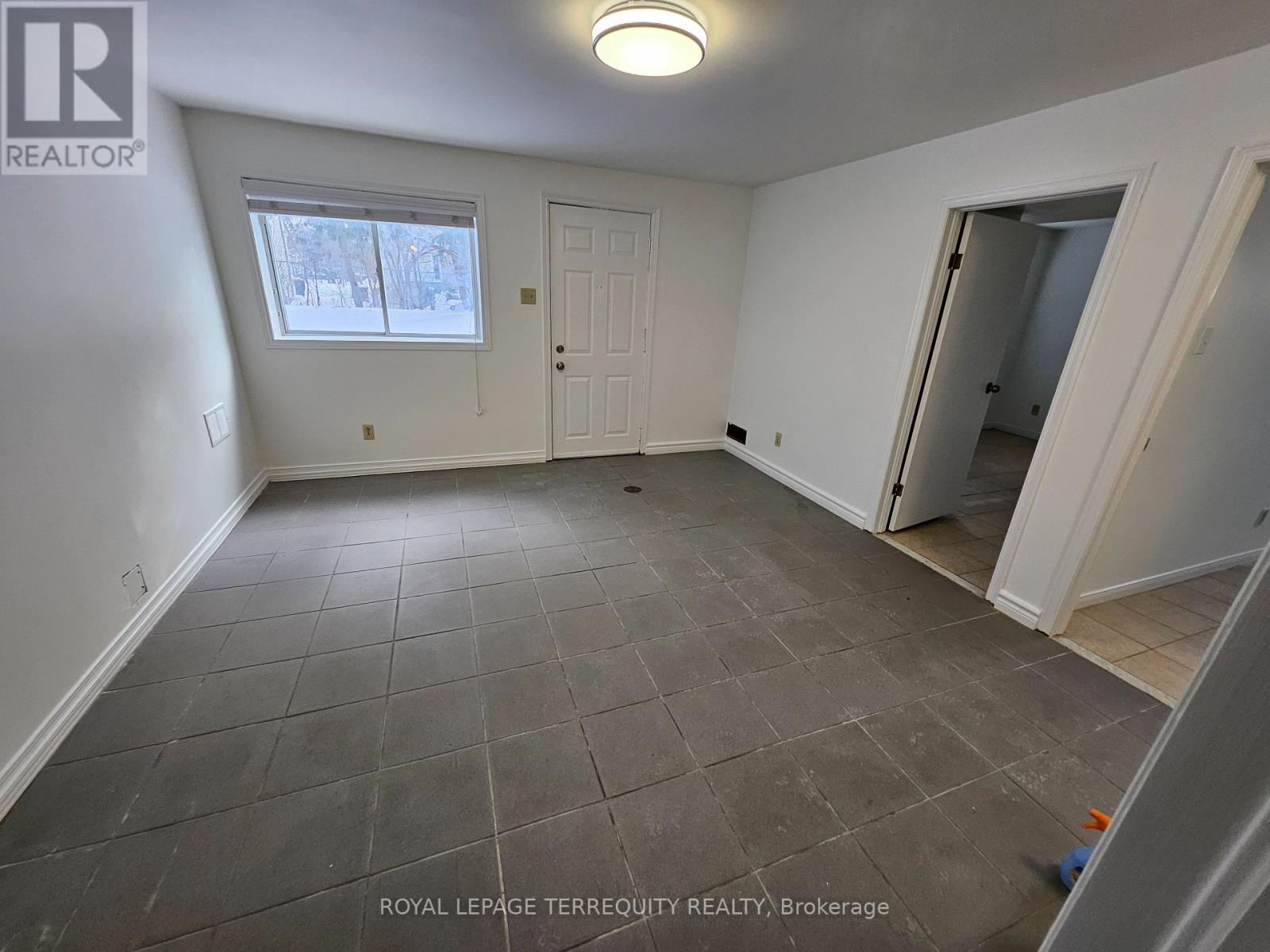 557 Lawrence Avenue W, Toronto, Ontario  M6A 1A5 - Photo 29 - C12742314