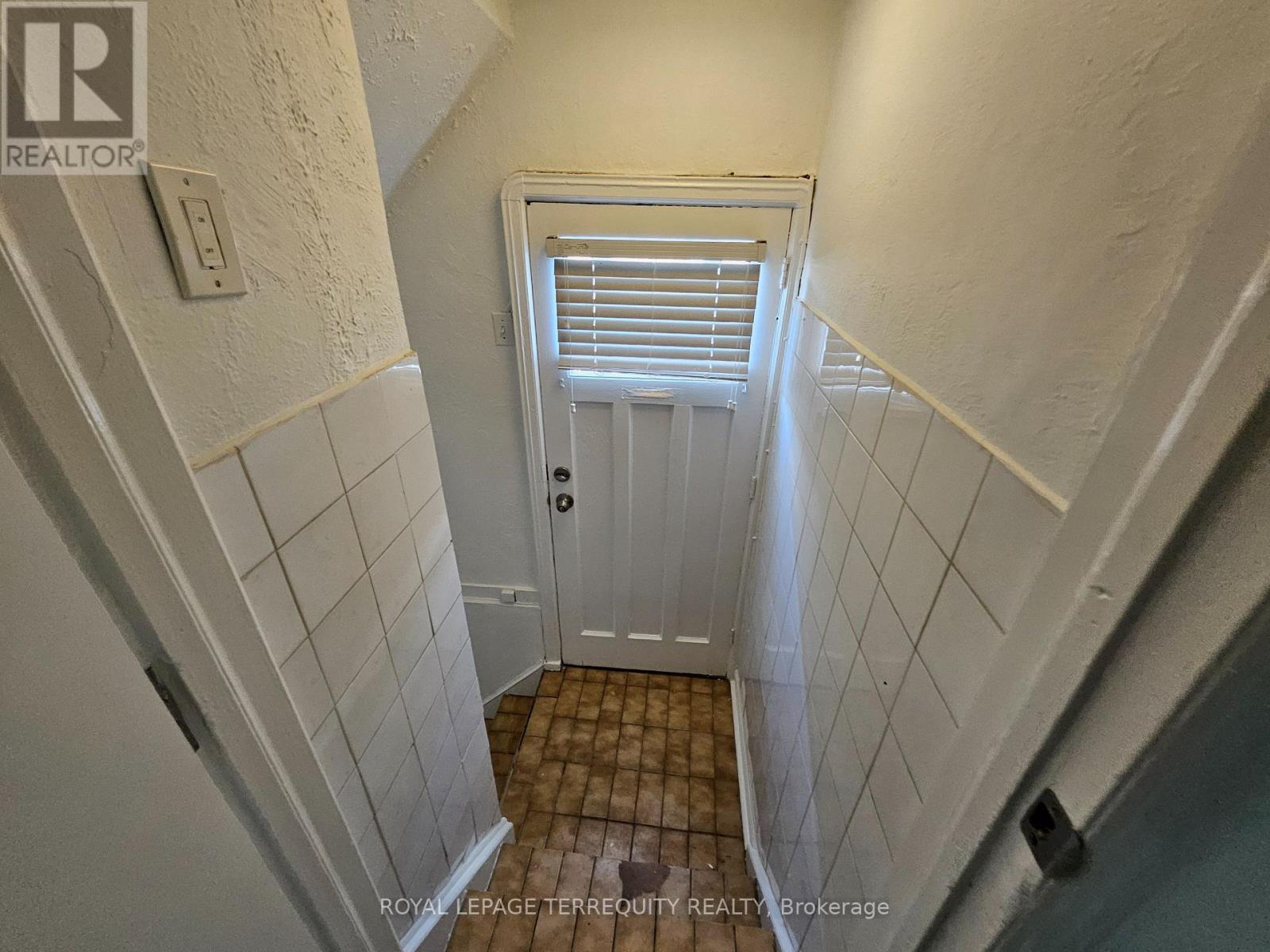 557 Lawrence Avenue W, Toronto, Ontario  M6A 1A5 - Photo 31 - C12742314