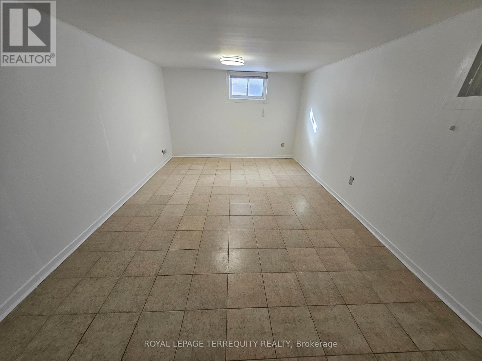 557 Lawrence Avenue W, Toronto, Ontario  M6A 1A5 - Photo 4 - C12742314