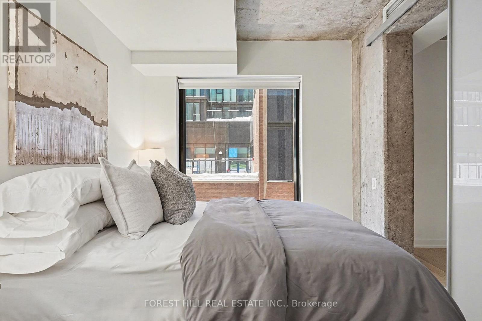 301 - 11 Charlotte Street, Toronto, Ontario  M5V 0M6 - Photo 14 - C12742378