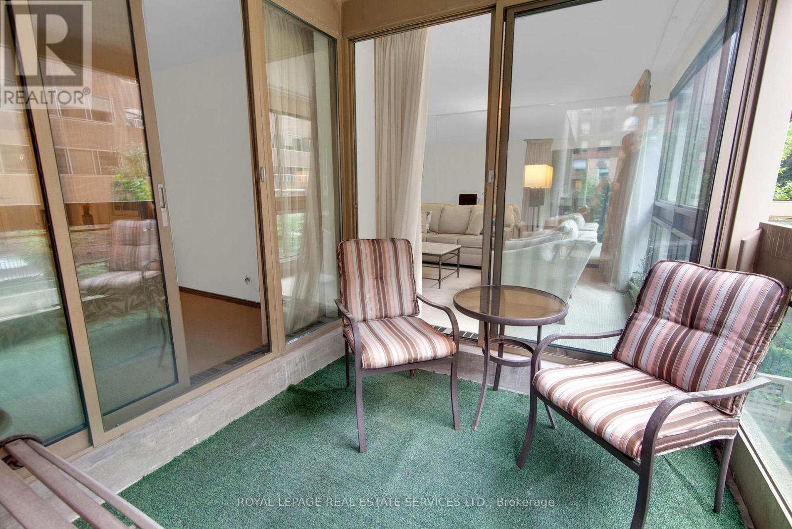 205 - 61 St Clair Avenue W, Toronto, Ontario  M4V 2Y8 - Photo 17 - C12742432