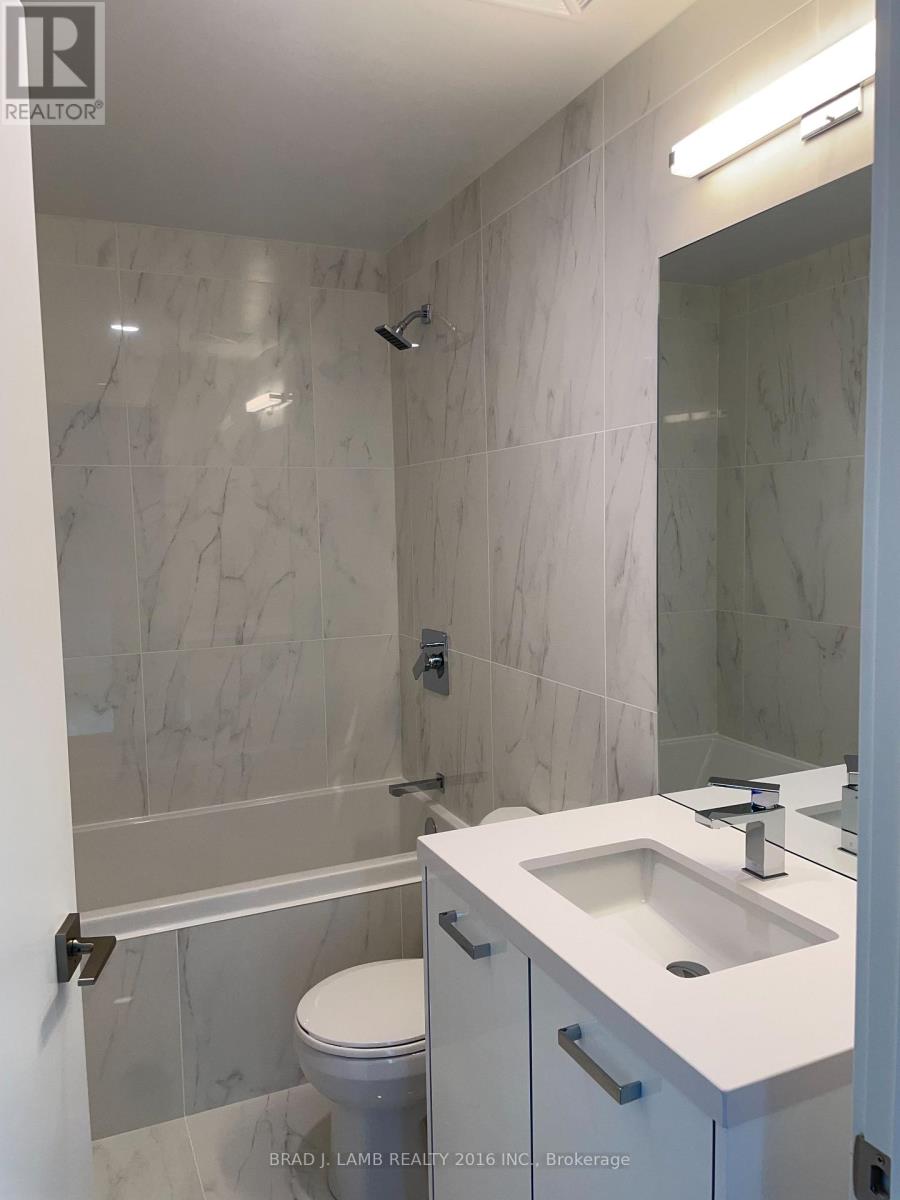 1004 - 284 King Street, Toronto, Ontario  M5A 1K4 - Photo 8 - C12742476