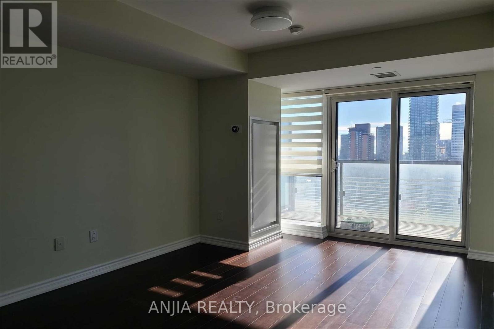 2609 - 386 Yonge Street, Toronto, Ontario  M5B 0A5 - Photo 10 - C12742480