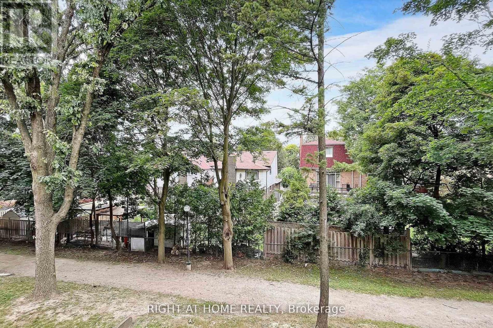 22 - 25 Pebble Byway, Toronto, Ontario  M2H 3J6 - Photo 35 - C12742504