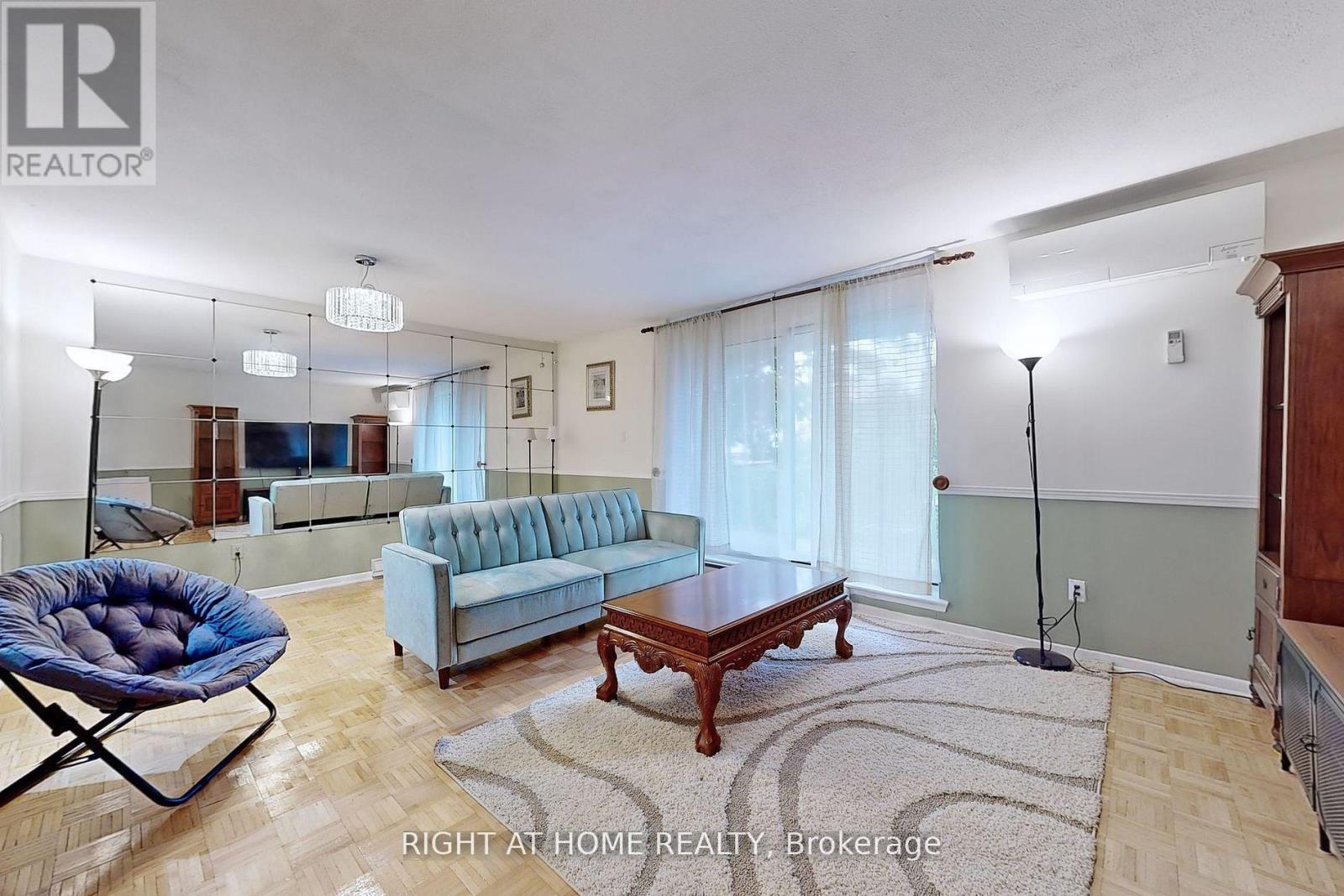 22 - 25 Pebble Byway, Toronto, Ontario  M2H 3J6 - Photo 4 - C12742504