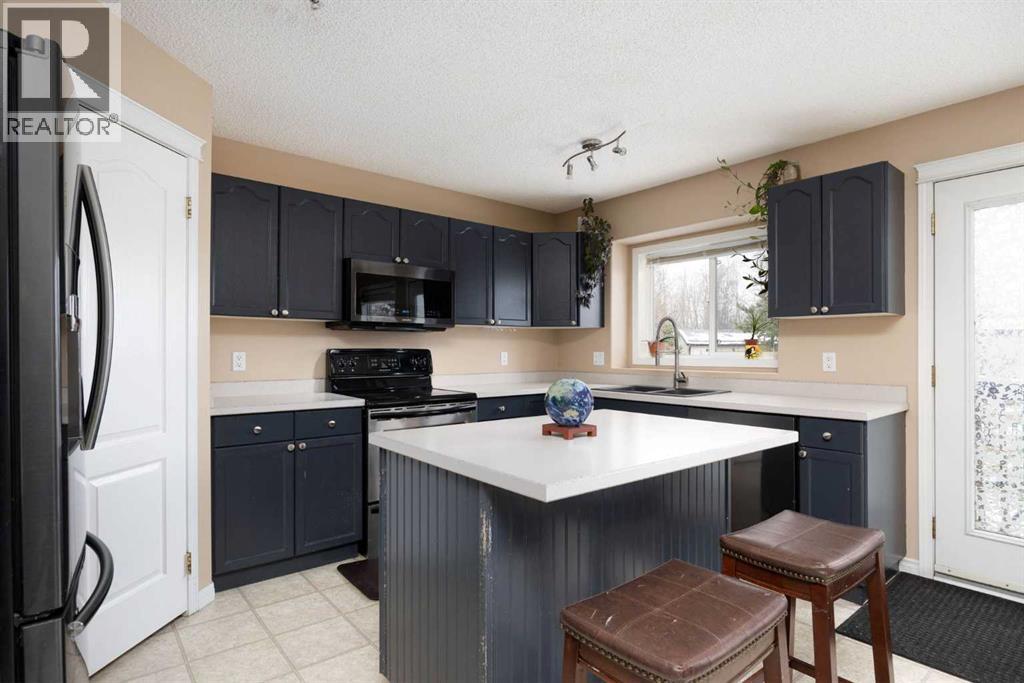 157 Archibald Close, Fort Mcmurray, Alberta  T9K 2N2 - Photo 11 - A2267533