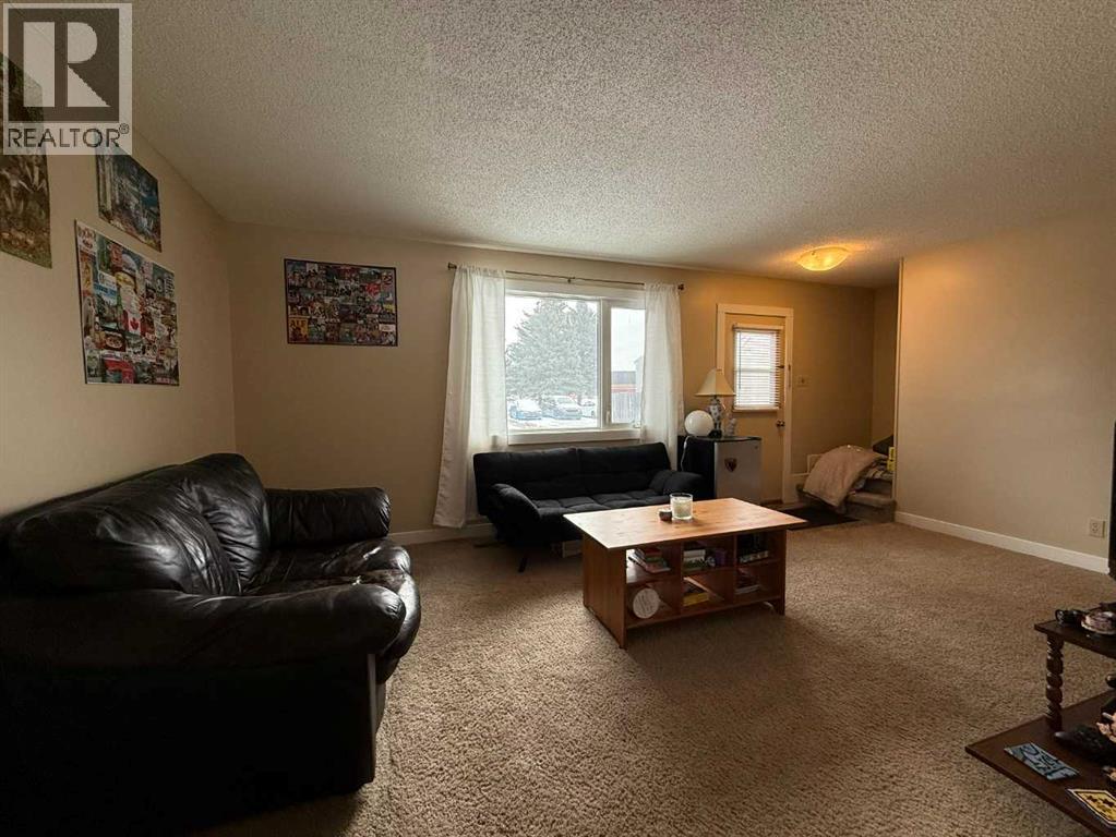 7, 65 Lafayette Boulevard, Lethbridge, Alberta  T1K 3Y4 - Photo 8 - A2281623