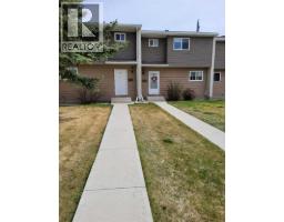 7, 65 Lafayette Boulevard, Lethbridge, Alberta