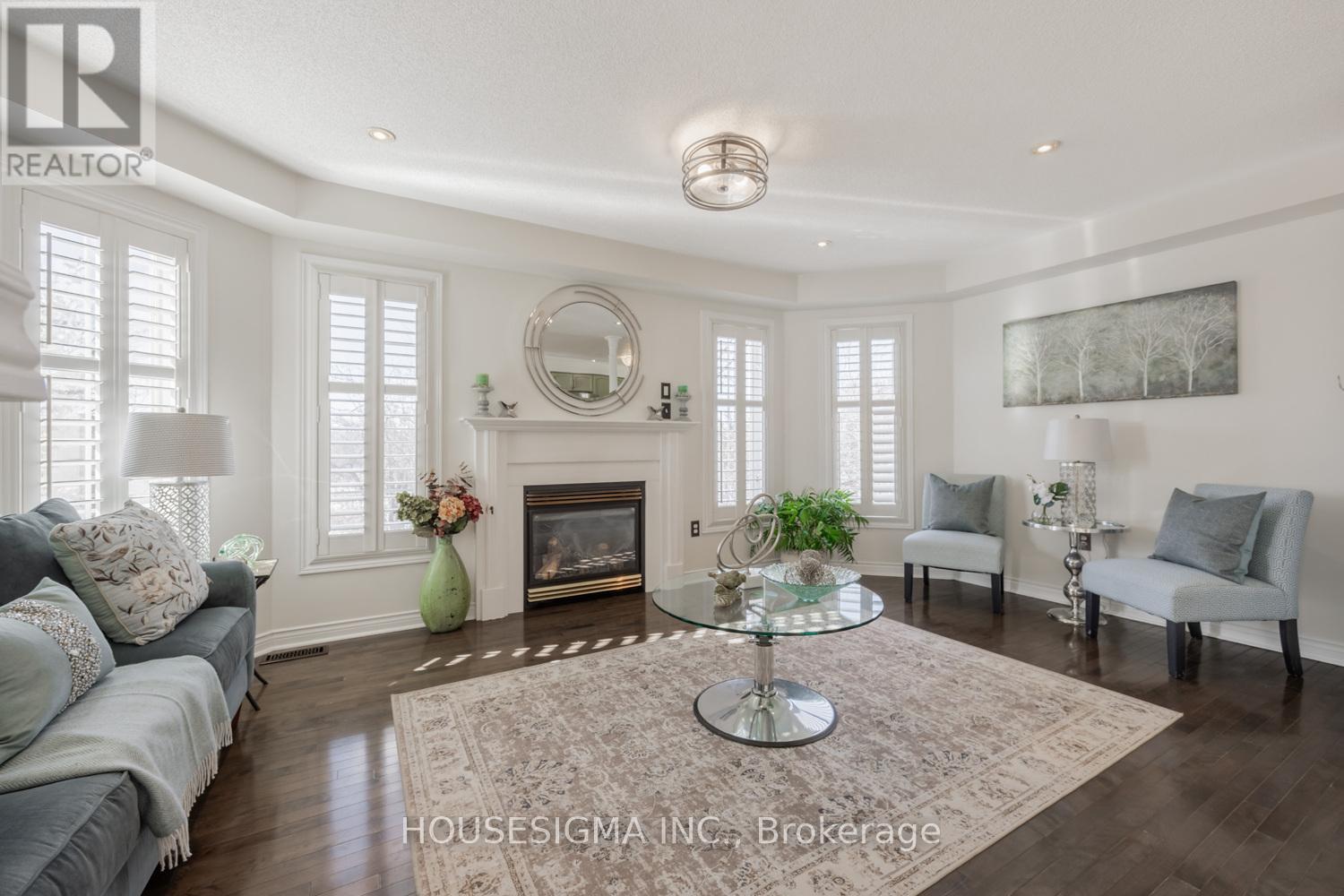 123 Root Crescent, Ajax, Ontario  L1T 4L5 - Photo 4 - E12742408