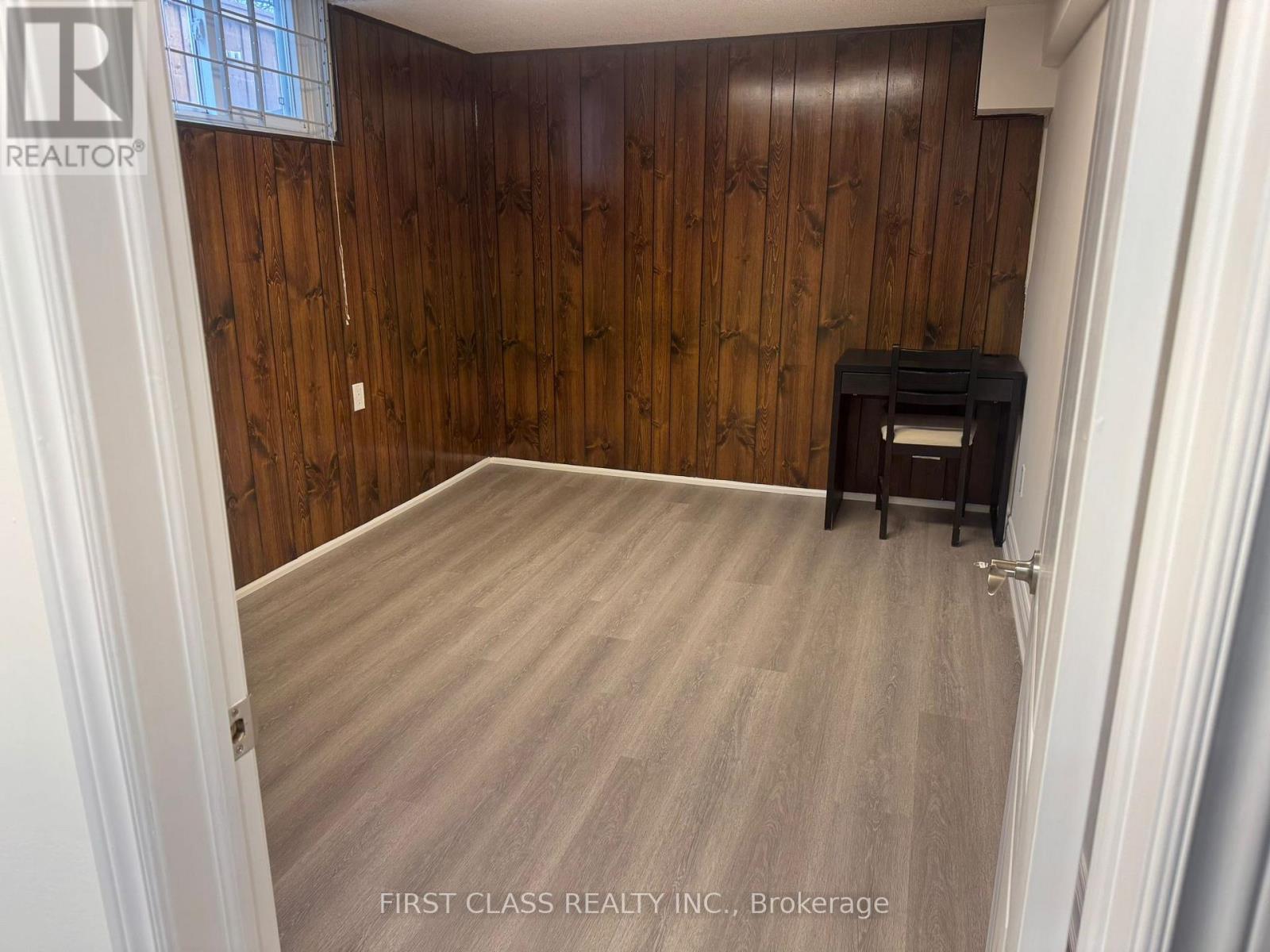 Bsmt - 126 Haven Hill Square, Toronto, Ontario  M1V 1M5 - Photo 9 - E12742430