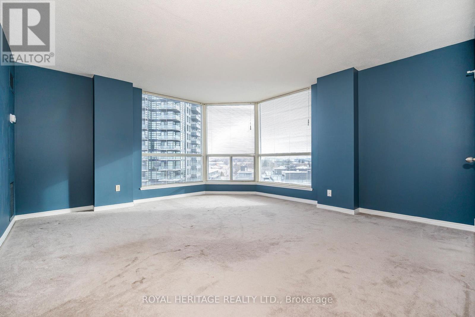 901 - 360 Watson Street W, Whitby, Ontario  L1N 9G2 - Photo 6 - E12742498