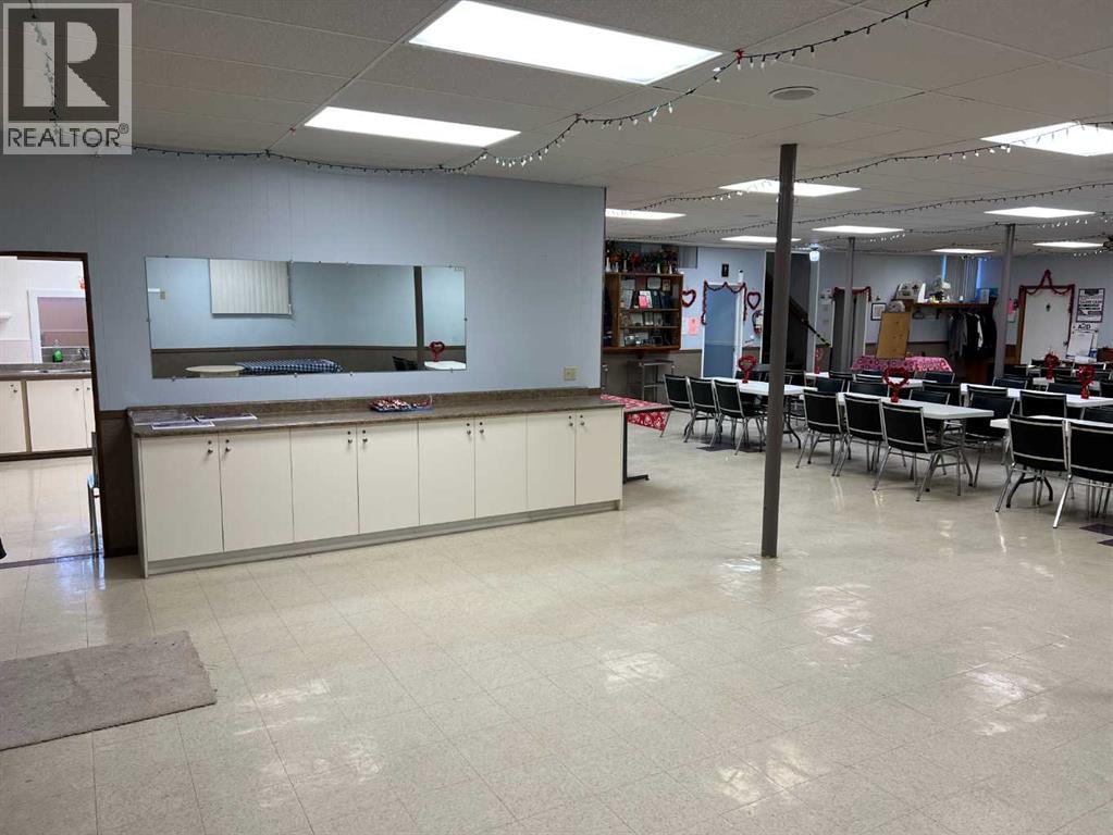 4702 50 Avenue, Camrose, Alberta  T4V 0R8 - Photo 18 - A2279632