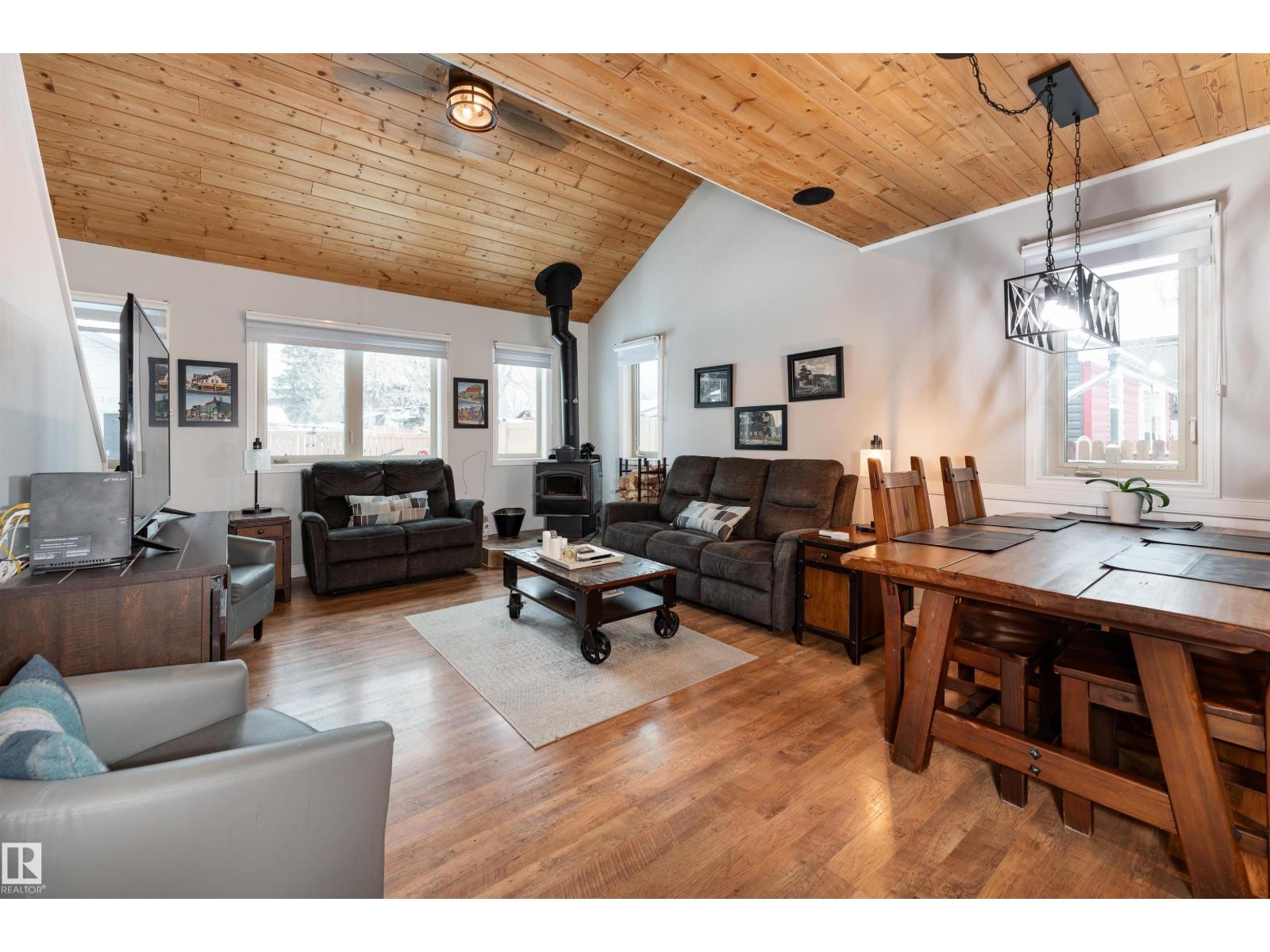 4719 52a St, Rural Lac Ste. Anne County, Alberta  T0E 0A0 - Photo 8 - E4471617