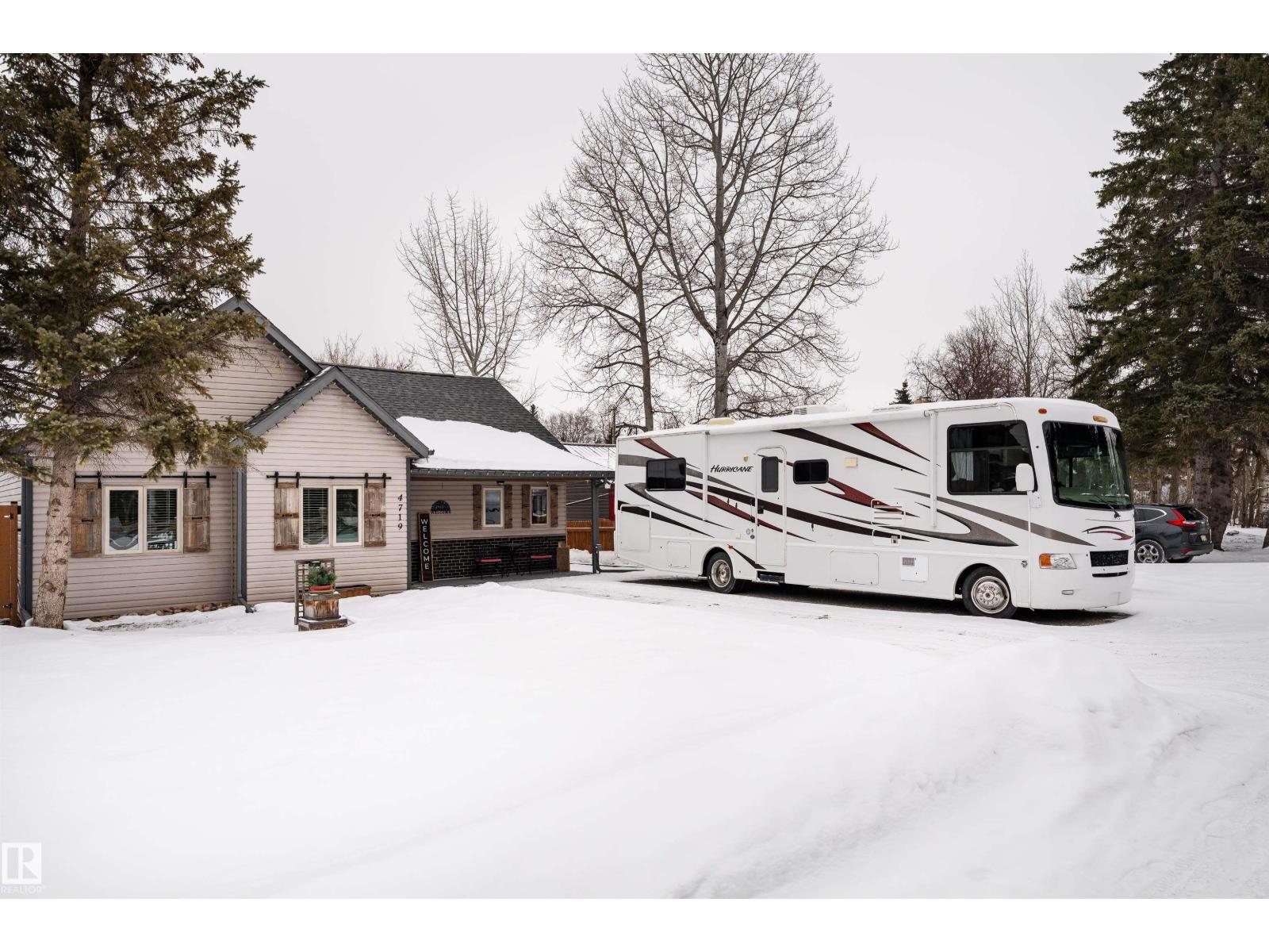 4719 52a St, Rural Lac Ste. Anne County, Alberta  T0E 0A0 - Photo 51 - E4471617