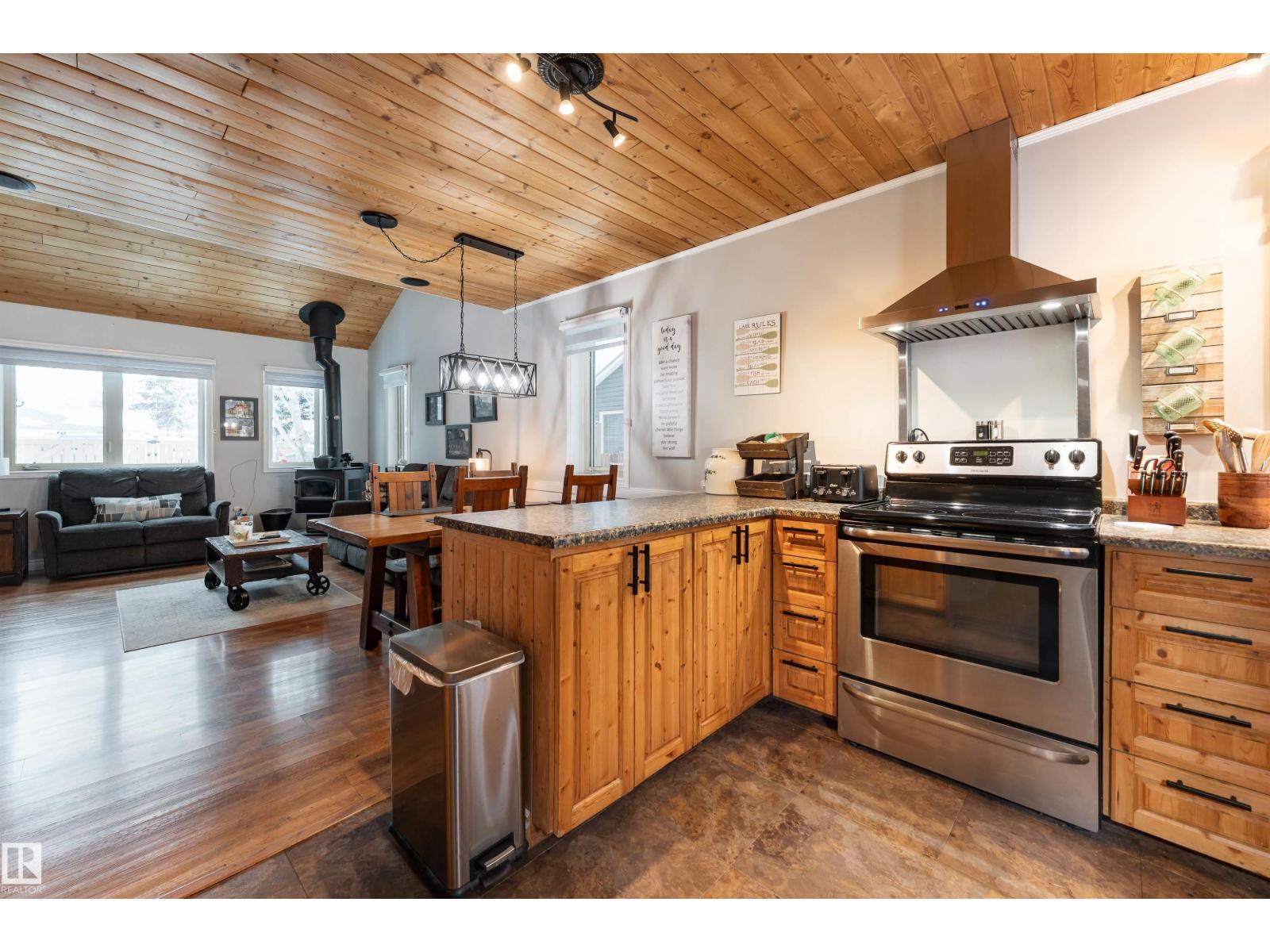 4719 52a St, Rural Lac Ste. Anne County, Alberta  T0E 0A0 - Photo 5 - E4471617