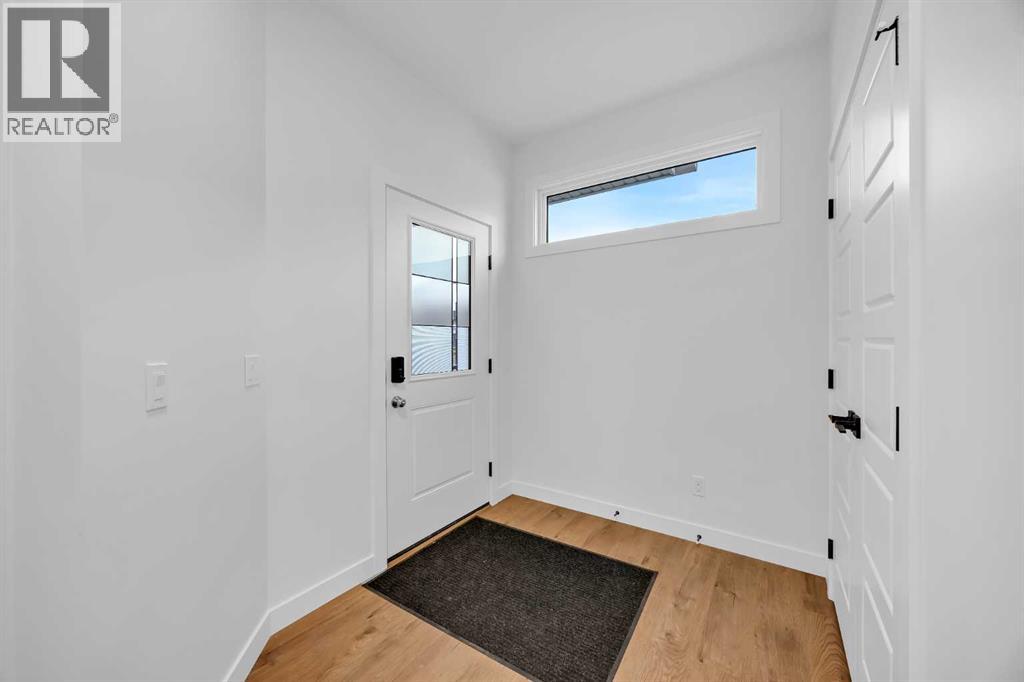 739 Langley Terrace Se, Airdrie, Alberta  T4A 3R1 - Photo 2 - A2275597